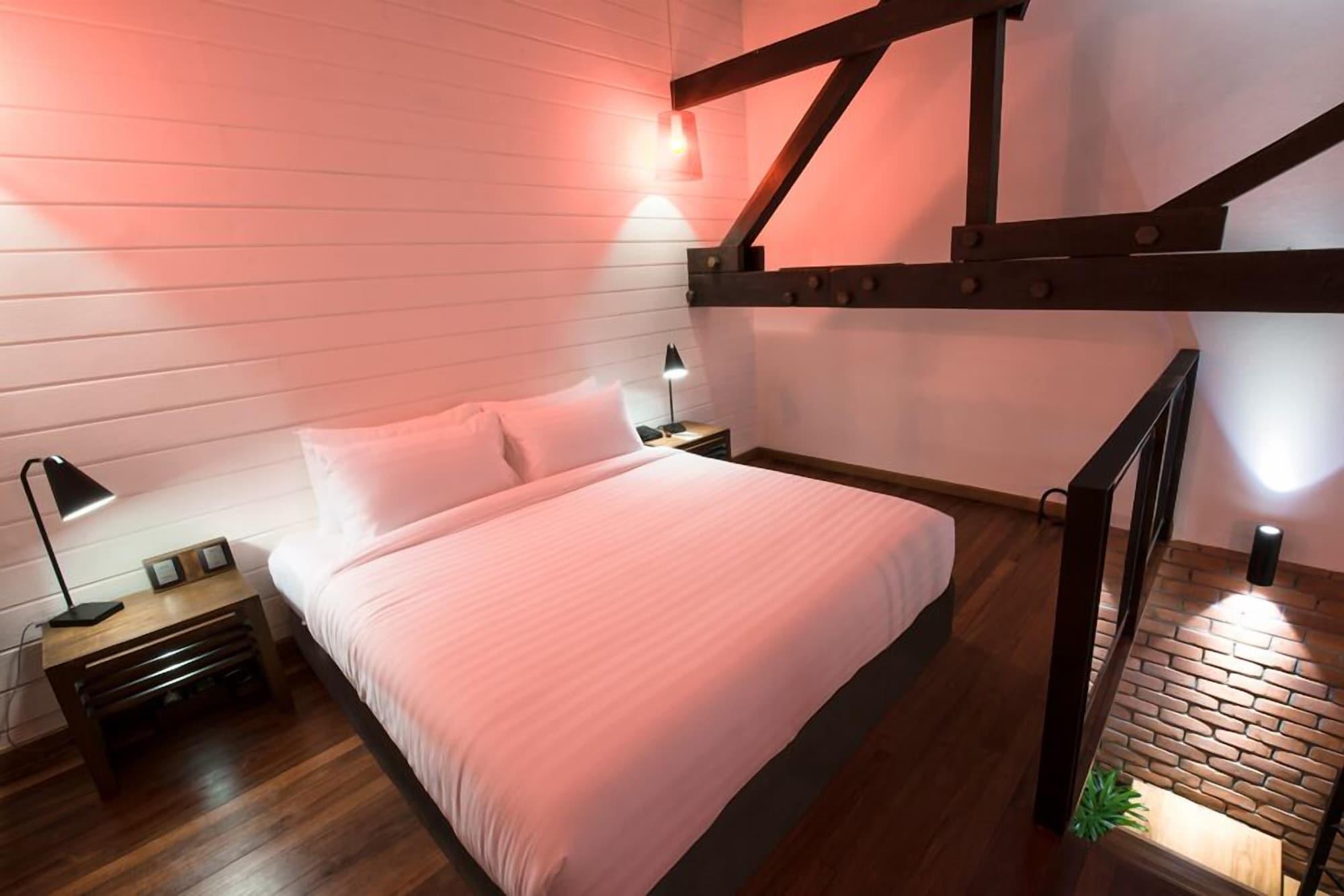The Loft Hotel Downtown Yangon Exterior photo