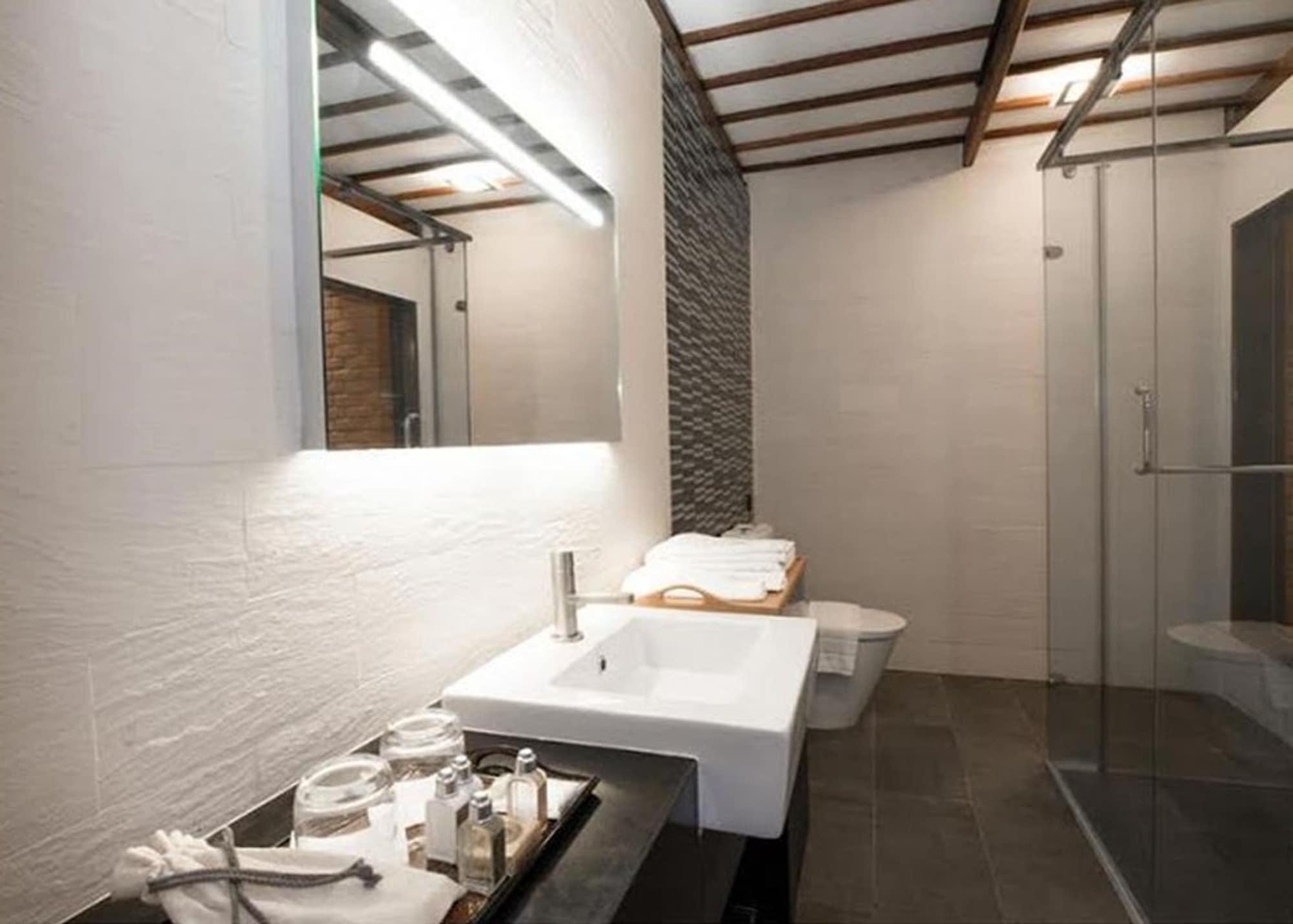 The Loft Hotel Downtown Yangon Exterior photo