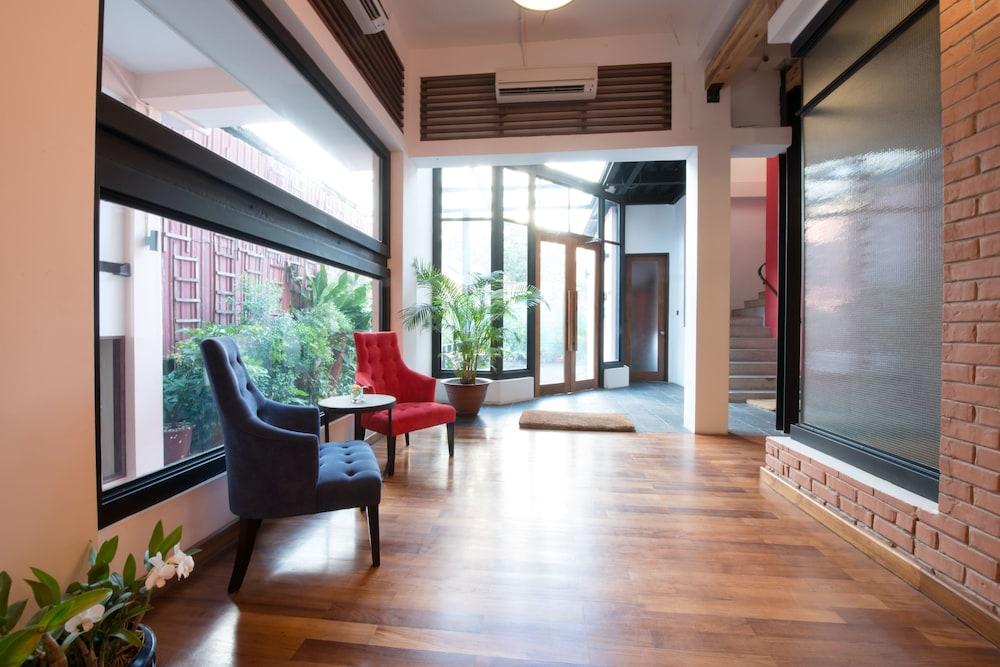 The Loft Hotel Downtown Yangon Exterior photo