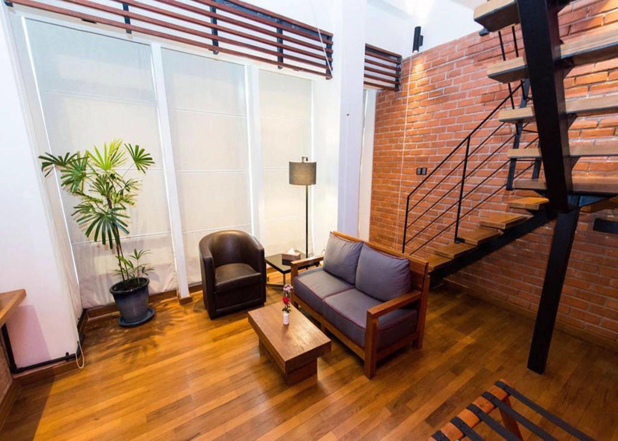 The Loft Hotel Downtown Yangon Exterior photo