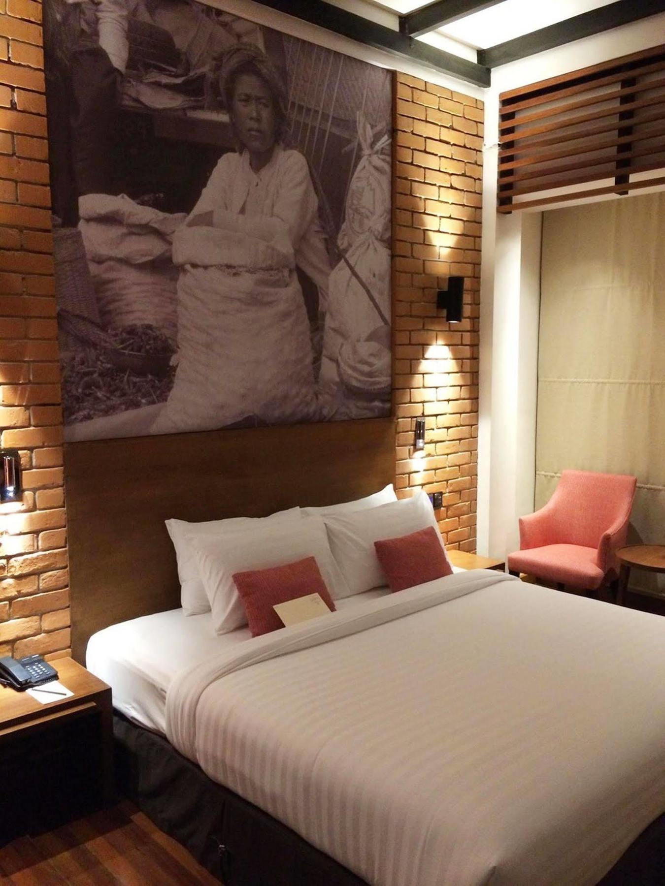 The Loft Hotel Downtown Yangon Exterior photo